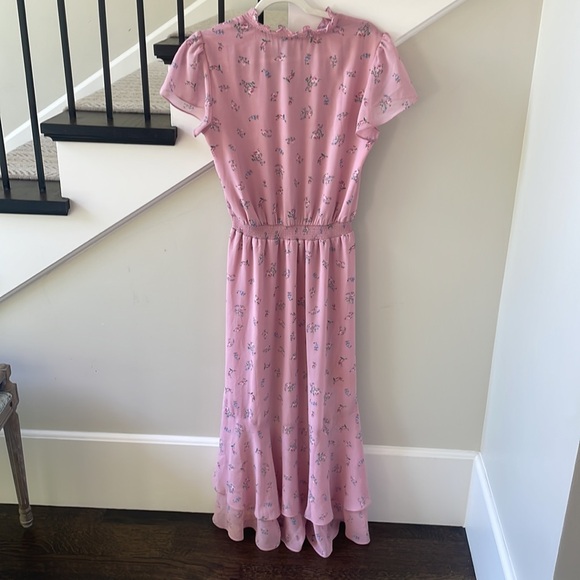 1. State Split Neck High Low Dress in Petite Calico Roses. Medium. - Picture 2 of 3